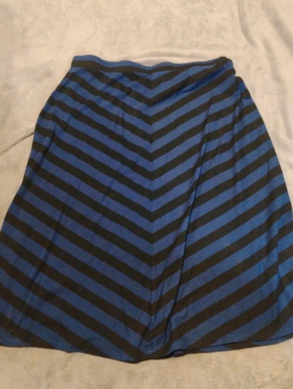 Great Northwest Indigo Blue/Black Chevron Striped Midi Skirt - Large